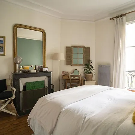 Parisian Cocoon In Montparnasse 아파트 파리